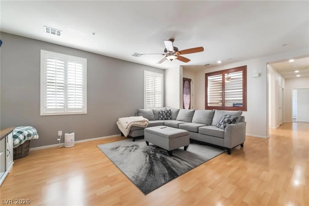 178 Cloud Cover, Henderson, NV 89002