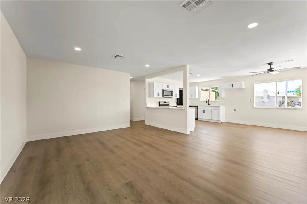1809 Wildwood, Las Vegas, NV 89108