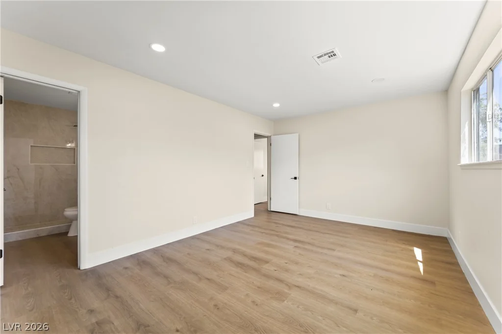 1809 Wildwood, Las Vegas, NV 89108