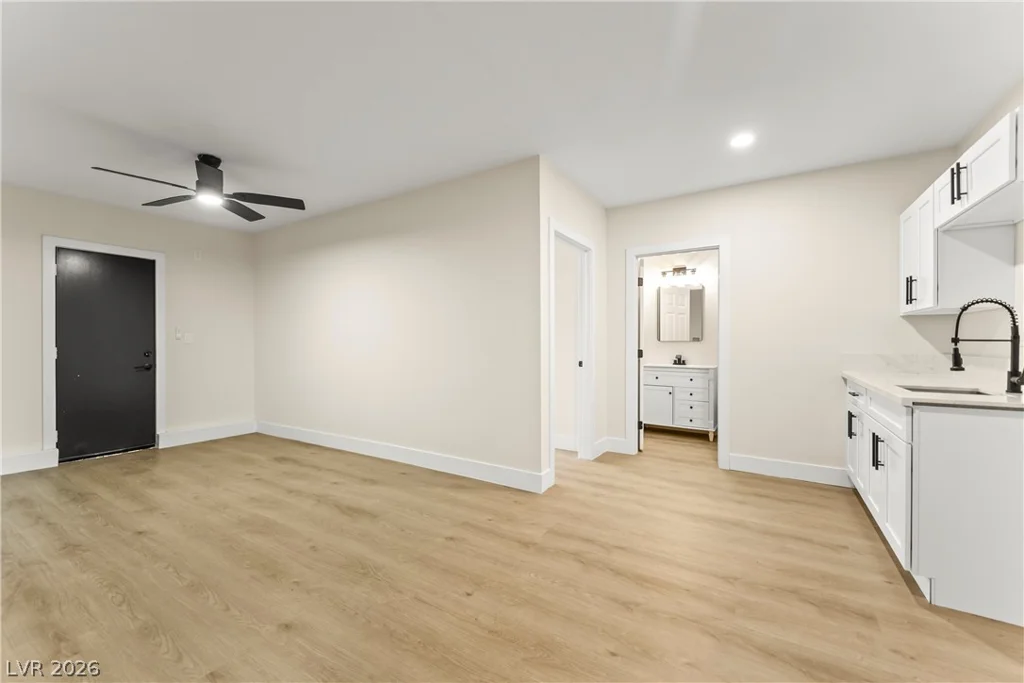 1809 Wildwood, Las Vegas, NV 89108