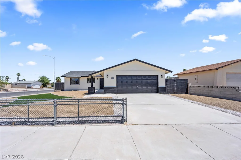 1809 Wildwood, Las Vegas, NV 89108