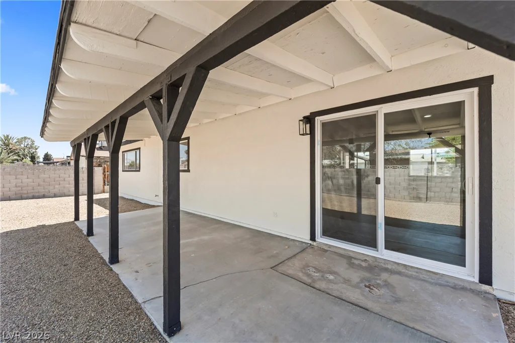 1809 Wildwood, Las Vegas, NV 89108