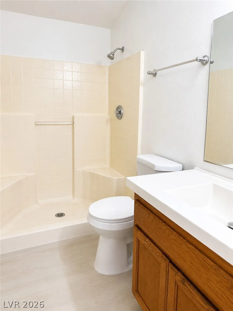 1737 Lamont, Las Vegas, NV 89115