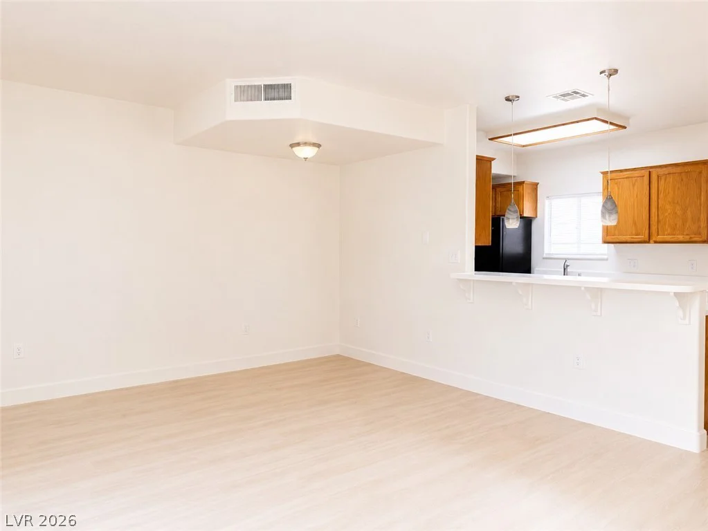 1737 Lamont, Las Vegas, NV 89115