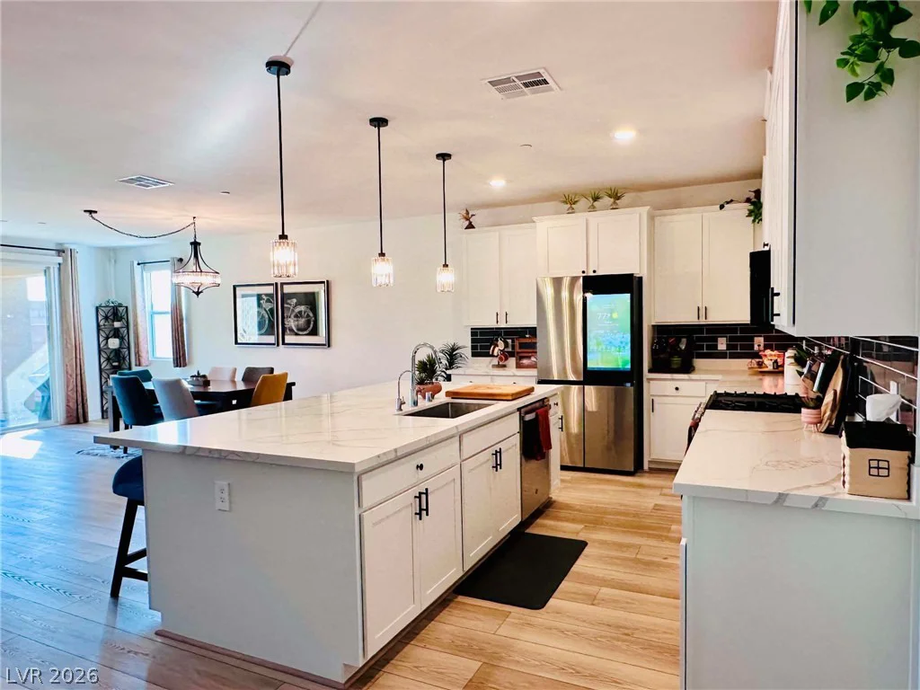 6098 Avery Pointe, Las Vegas, NV 89166