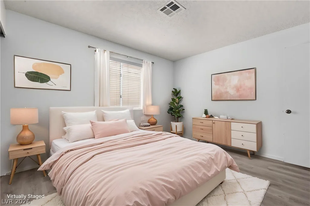 925 Falconhead, Las Vegas, NV 89128