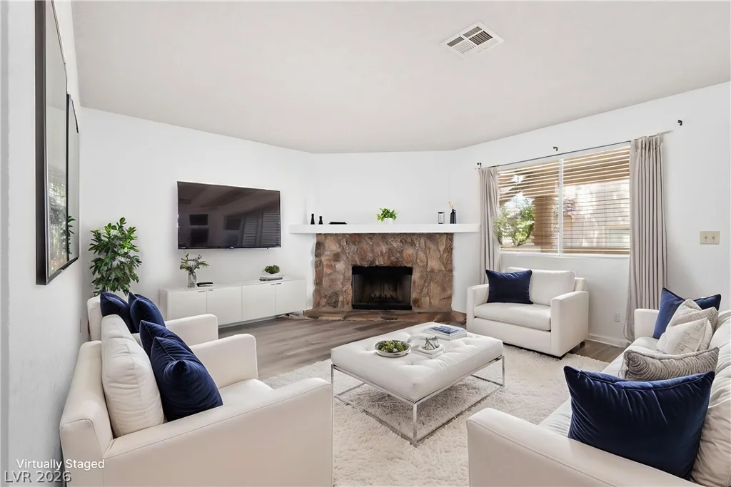 925 Falconhead, Las Vegas, NV 89128