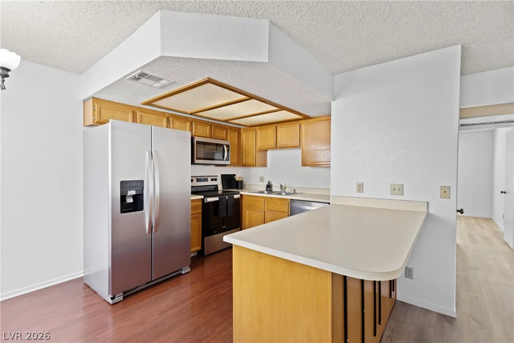 925 Falconhead, Las Vegas, NV 89128