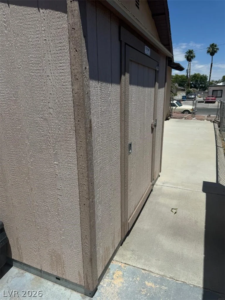 3809 Millwood, Las Vegas, NV 89121