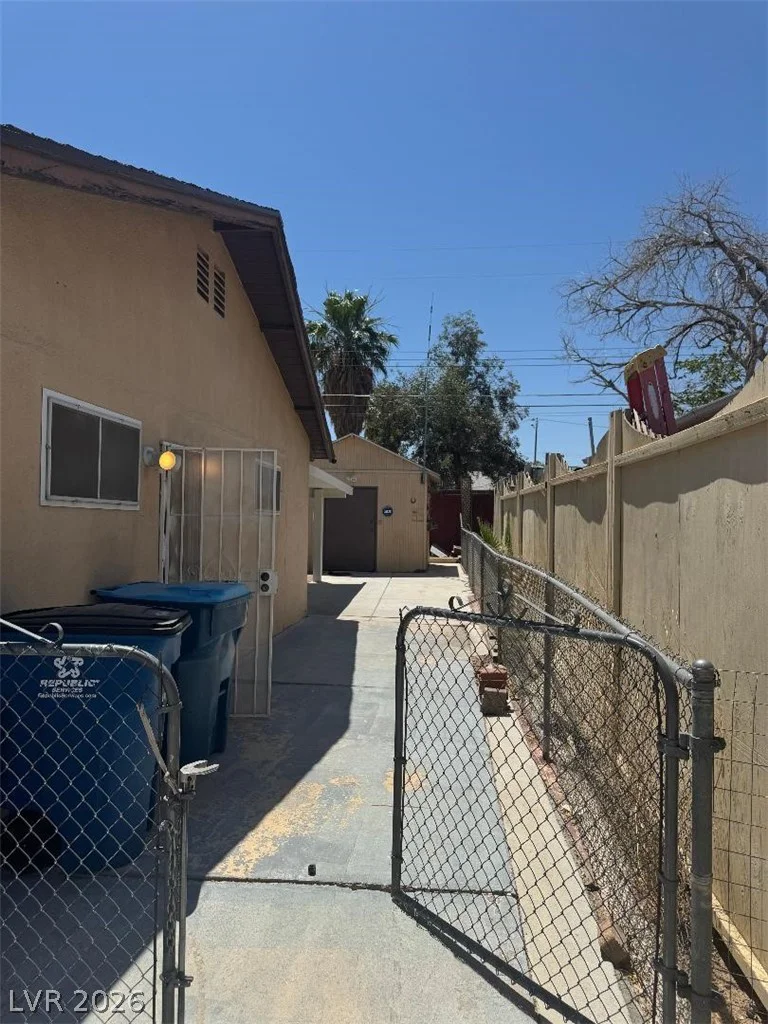 3809 Millwood, Las Vegas, NV 89121