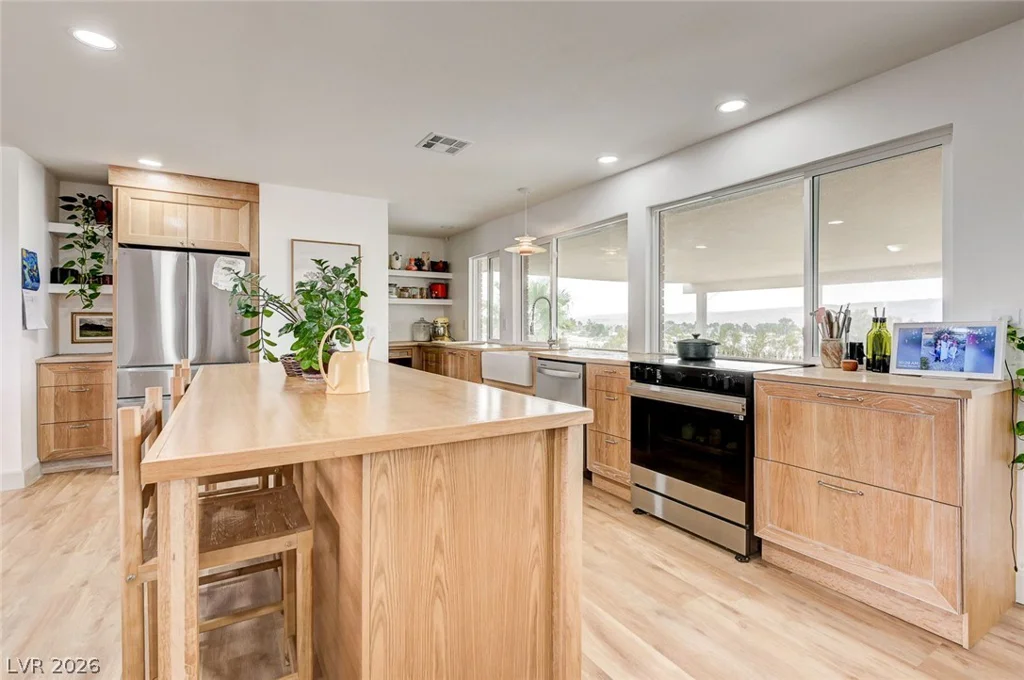 4050 Milky Way, Logandale, NV 89021