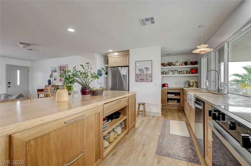 4050 Milky Way, Logandale, NV 89021