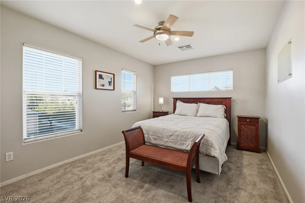 5633 Clarendon, North Las Vegas, NV 89081