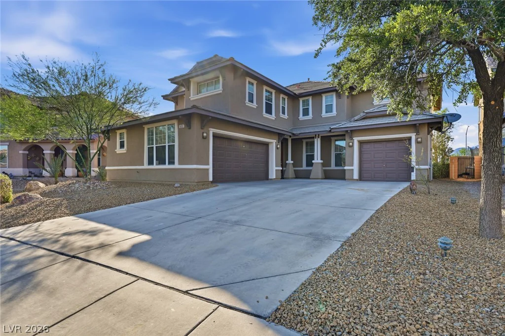 5633 Clarendon, North Las Vegas, NV 89081
