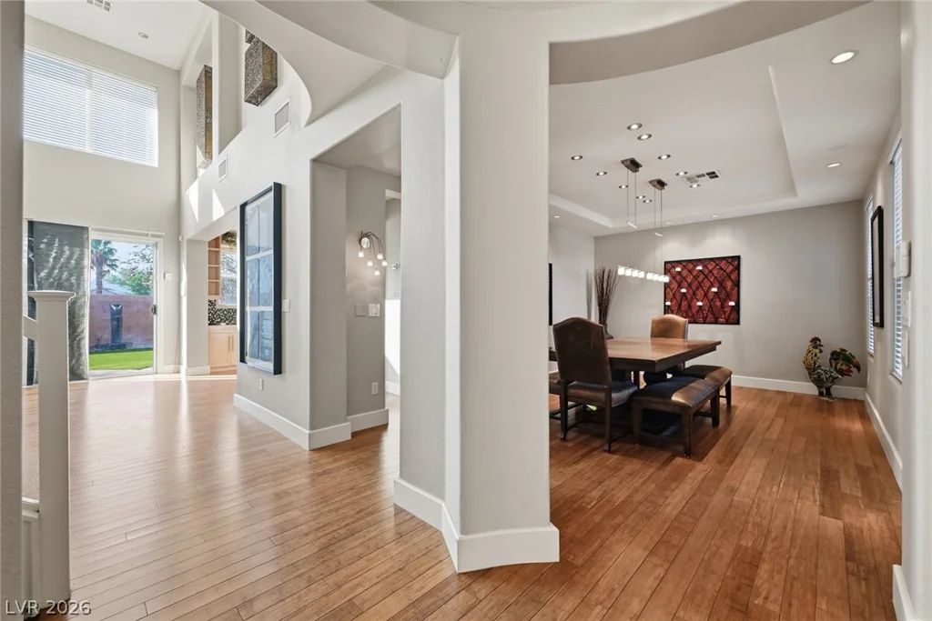5633 Clarendon, North Las Vegas, NV 89081