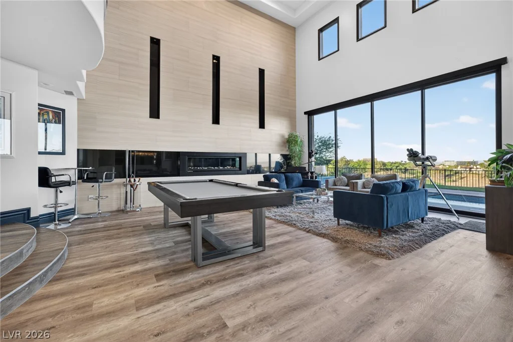 2438 Green Mountain, Las Vegas, NV 89135