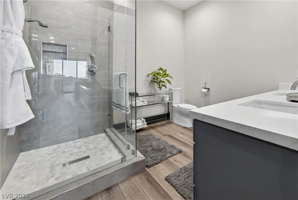 2438 Green Mountain, Las Vegas, NV 89135