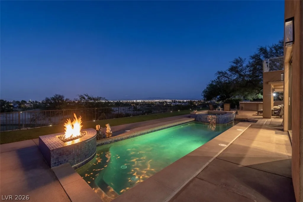 2438 Green Mountain, Las Vegas, NV 89135