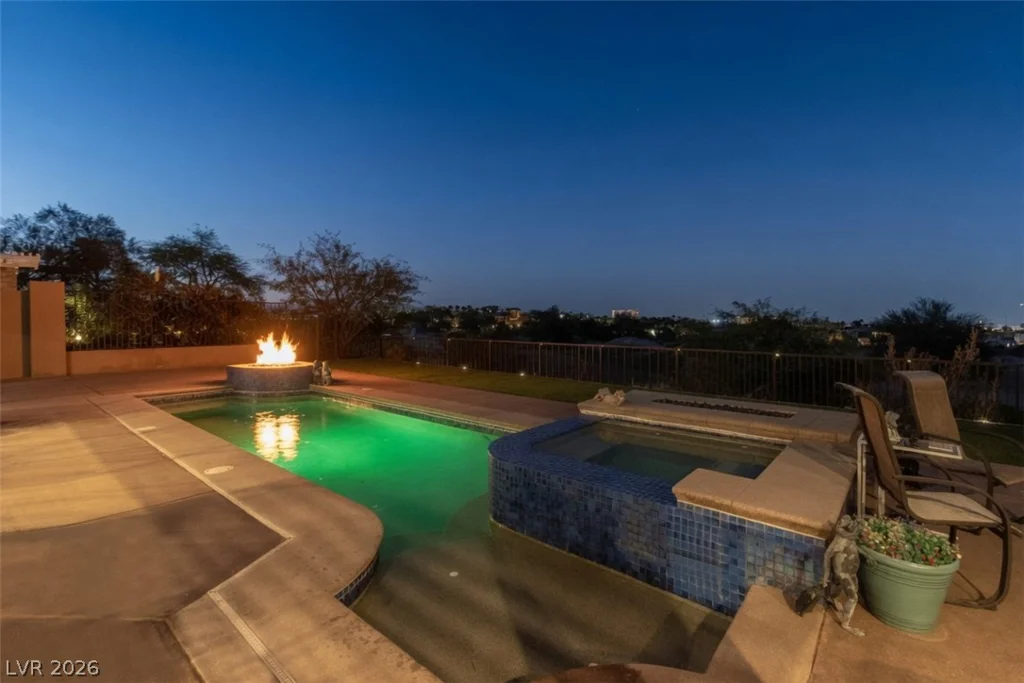 2438 Green Mountain, Las Vegas, NV 89135