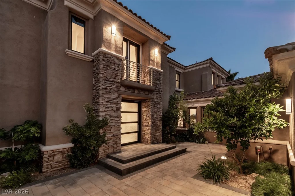 2438 Green Mountain, Las Vegas, NV 89135