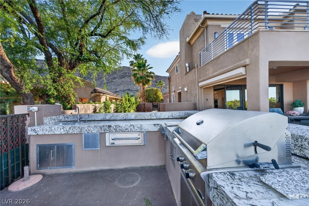 2438 Green Mountain, Las Vegas, NV 89135
