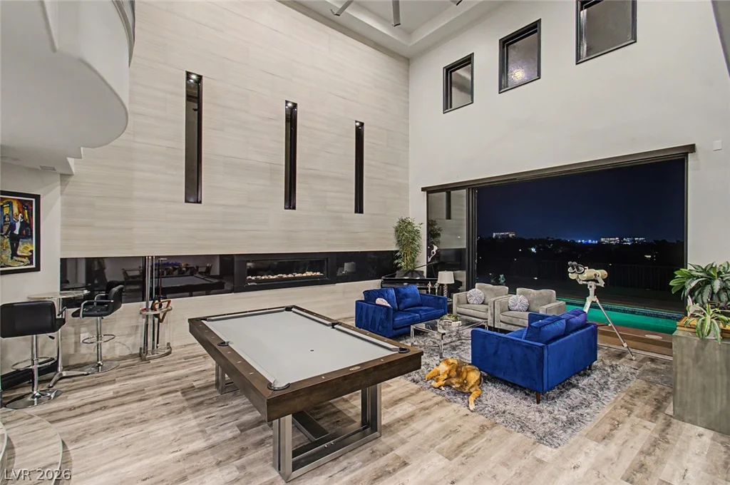 2438 Green Mountain, Las Vegas, NV 89135