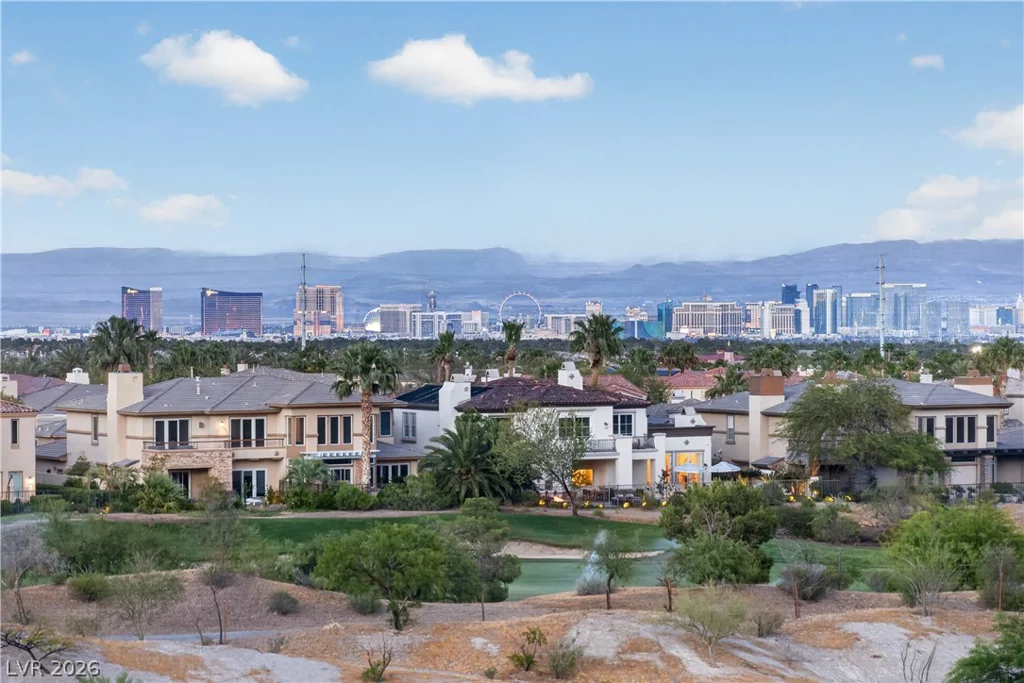2438 Green Mountain, Las Vegas, NV 89135
