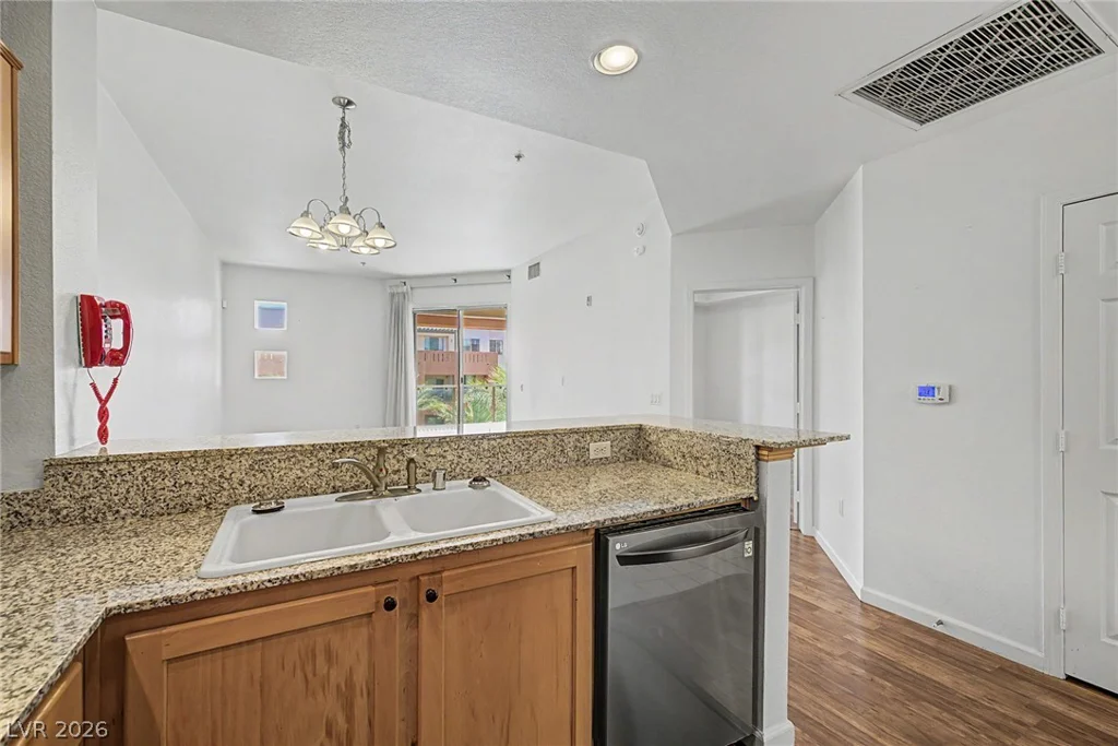 15 Agate, Las Vegas, NV 89123