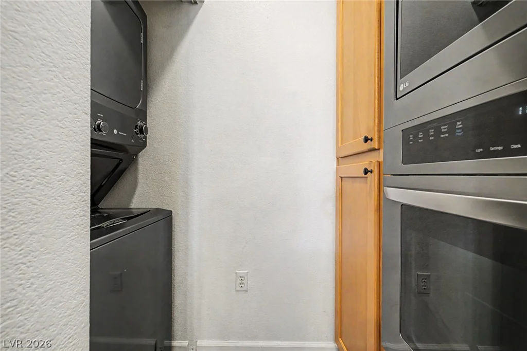 15 Agate, Las Vegas, NV 89123