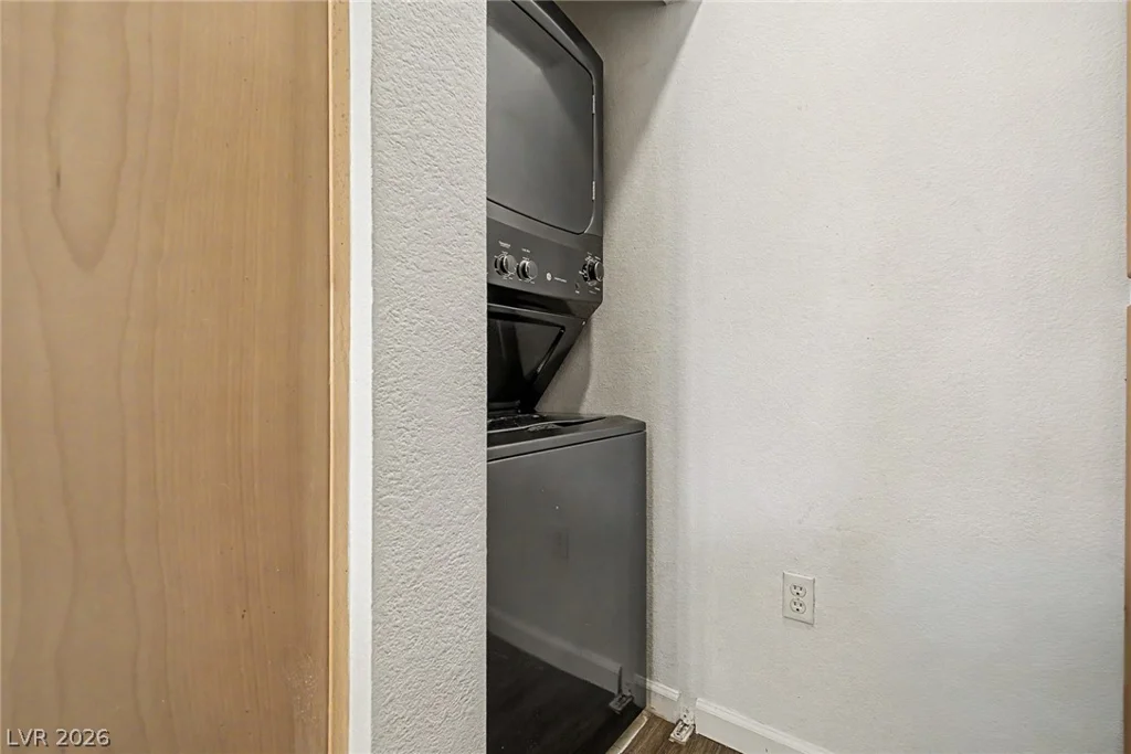15 Agate, Las Vegas, NV 89123