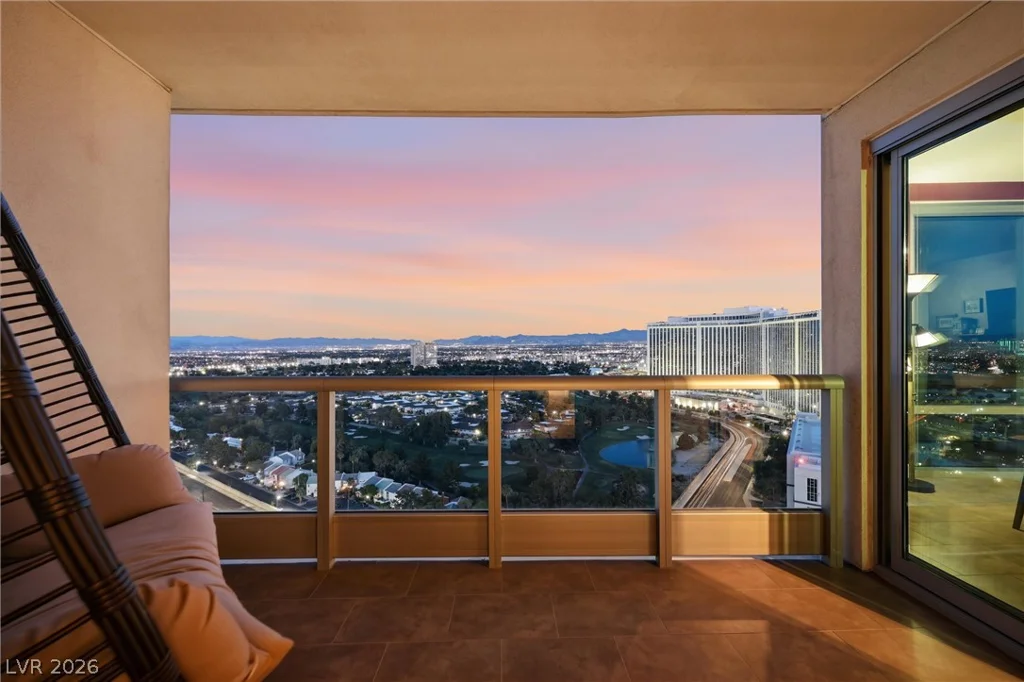 322 Karen, Las Vegas, NV 89109