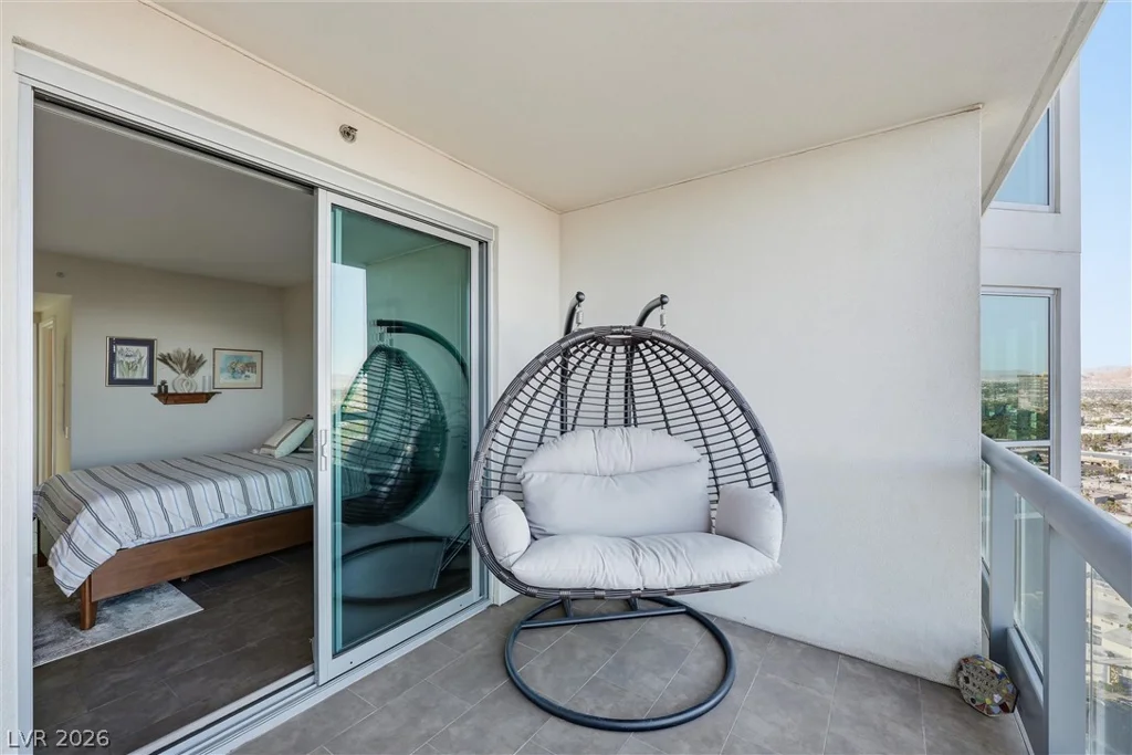 322 Karen, Las Vegas, NV 89109