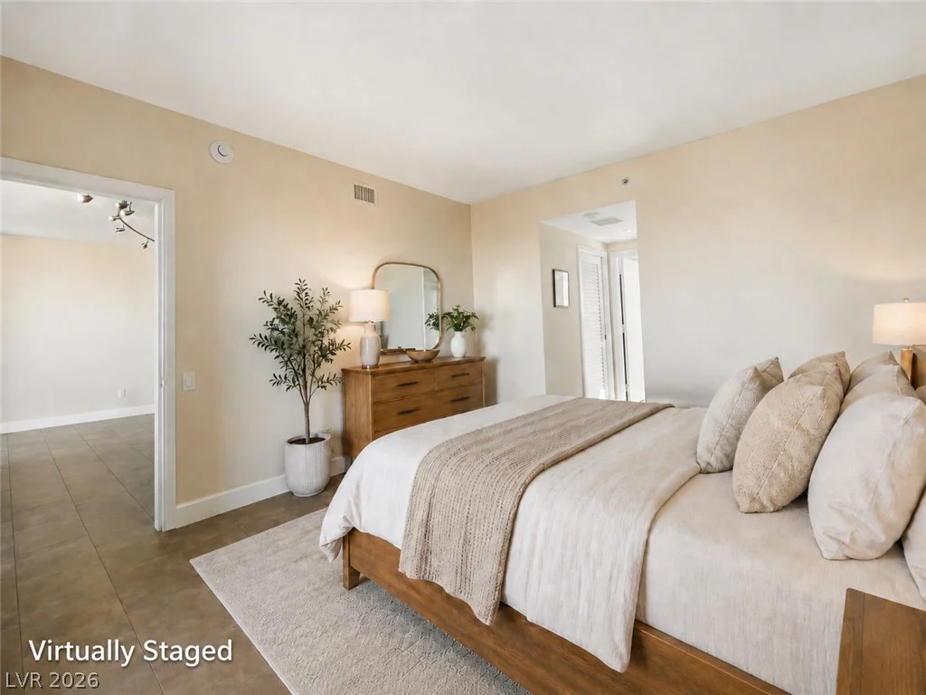322 Karen, Las Vegas, NV 89109
