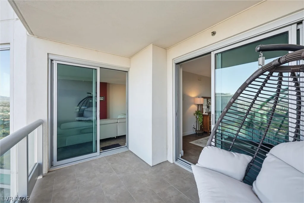 322 Karen, Las Vegas, NV 89109