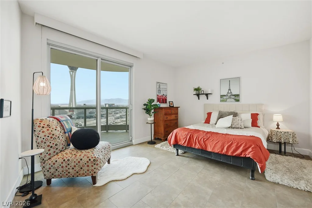 322 Karen, Las Vegas, NV 89109