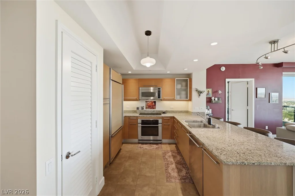 322 Karen, Las Vegas, NV 89109