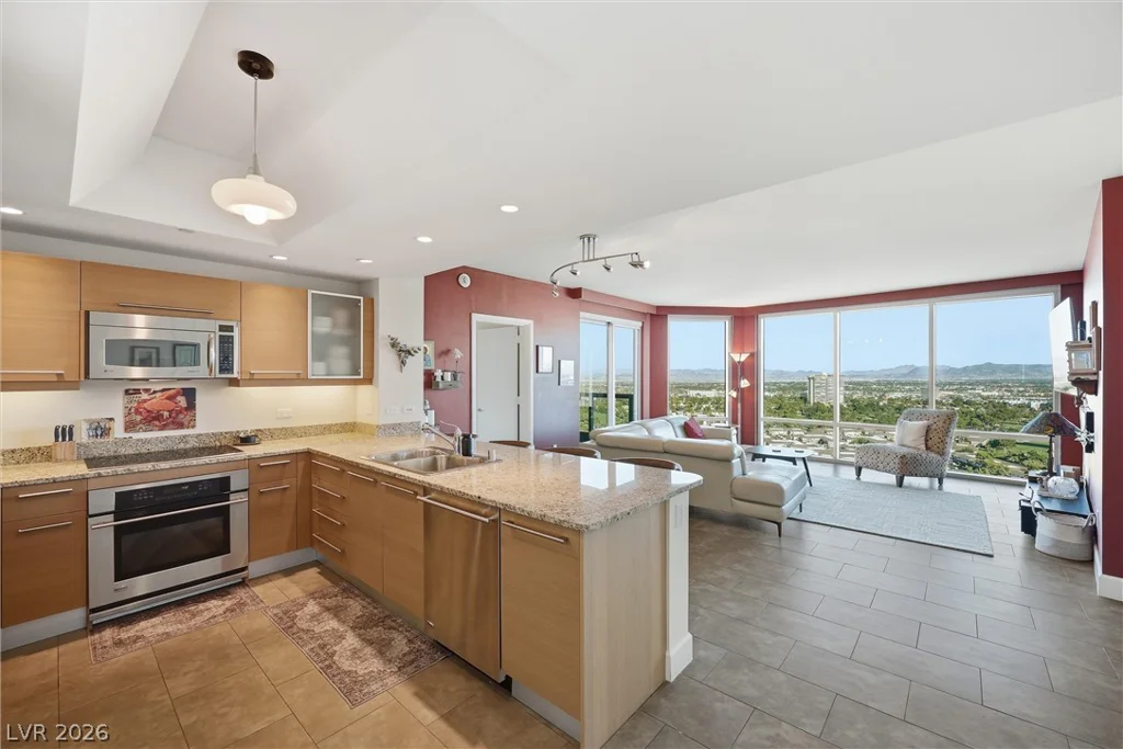 322 Karen, Las Vegas, NV 89109