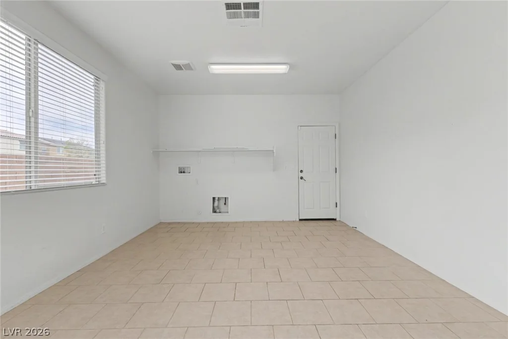 6637 Cliff Shore, North Las Vegas, NV 89084