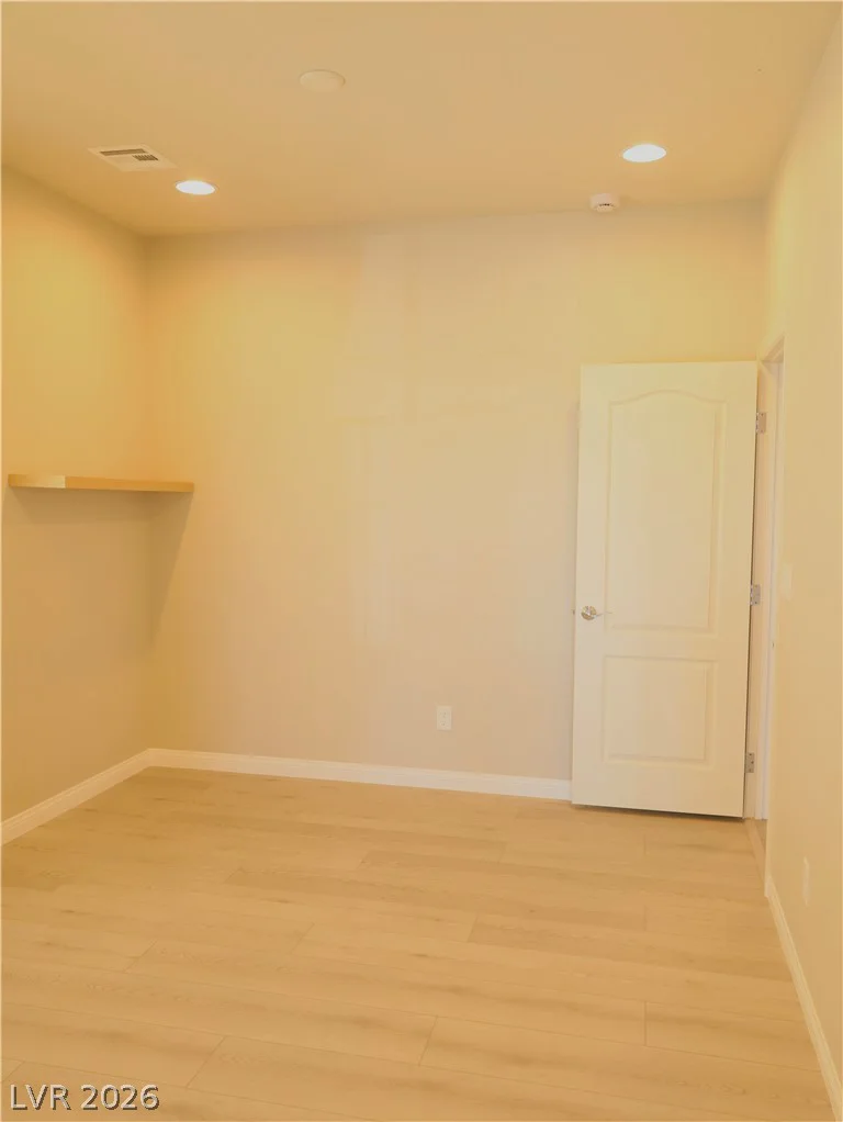 6396 Tamber Bay, Las Vegas, NV 89118