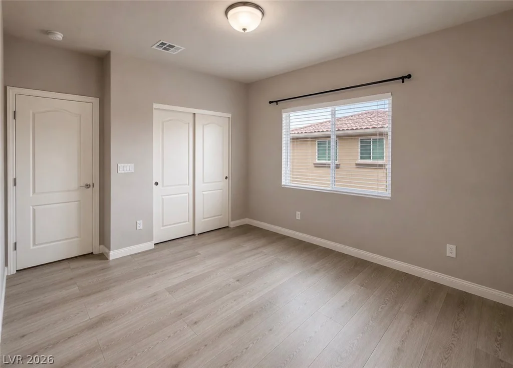 6396 Tamber Bay, Las Vegas, NV 89118