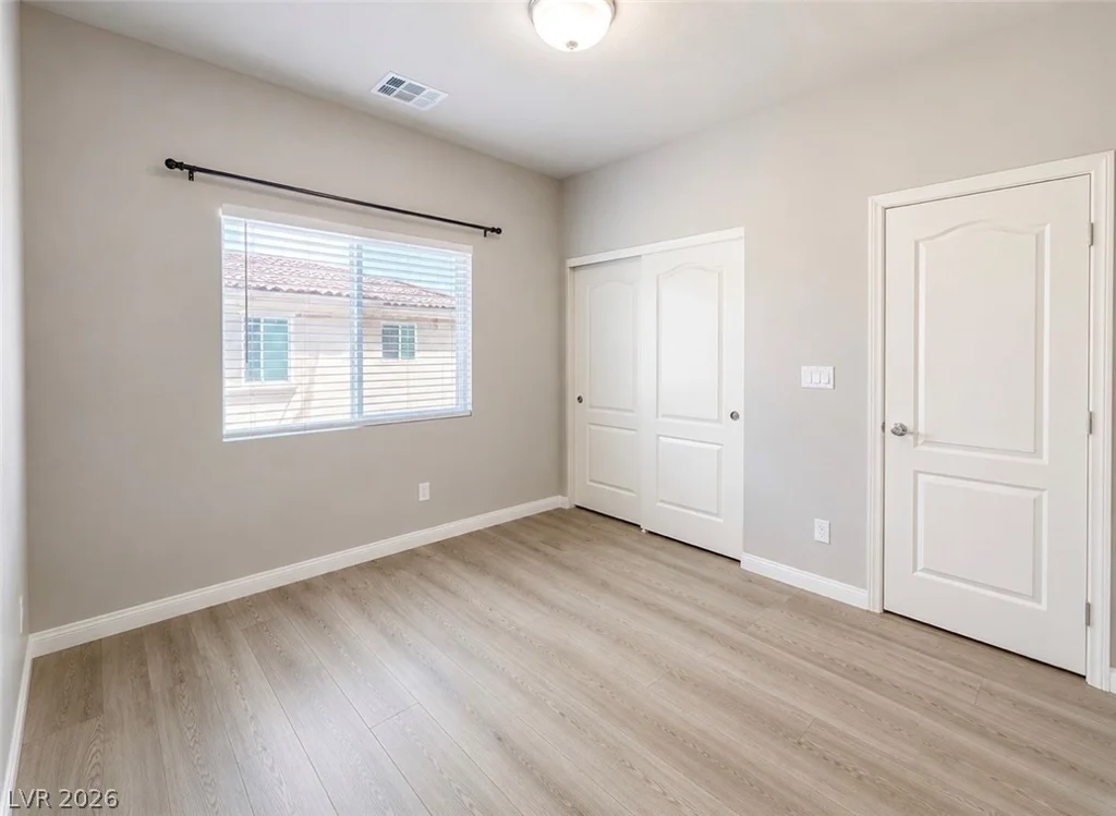 6396 Tamber Bay, Las Vegas, NV 89118