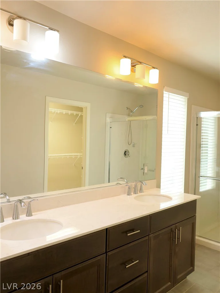 6396 Tamber Bay, Las Vegas, NV 89118