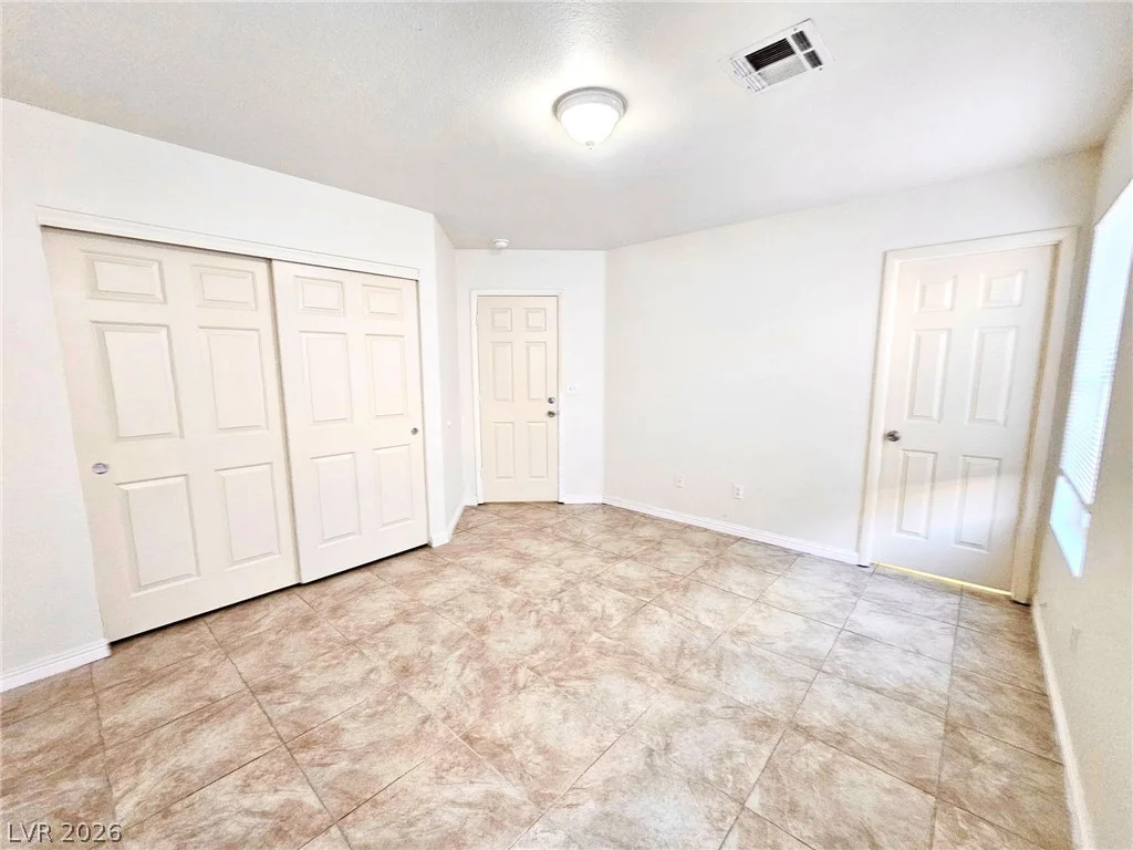 5500 Crinoline, Las Vegas, NV 89122