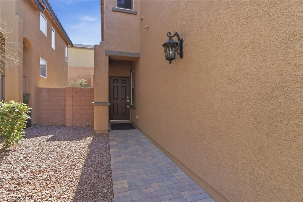 7373 Puddle Duck, Las Vegas, NV 89166
