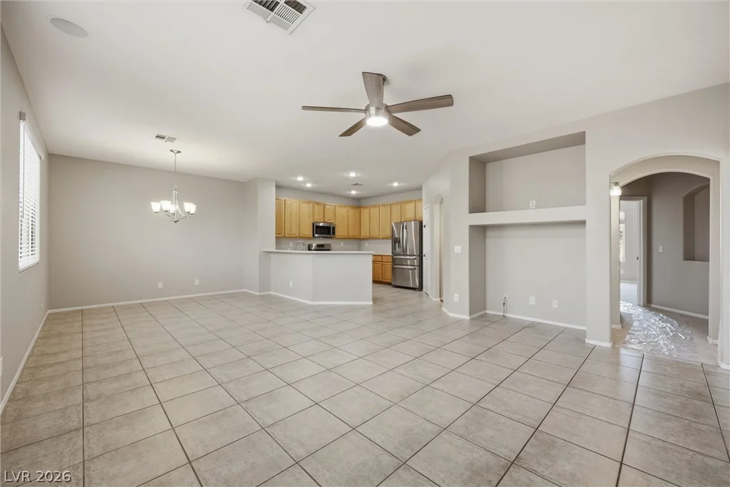 8637 Vivid Violet, Las Vegas, NV 89143
