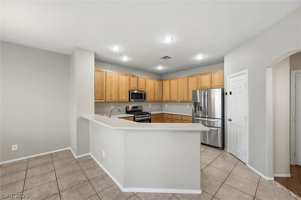 8637 Vivid Violet, Las Vegas, NV 89143