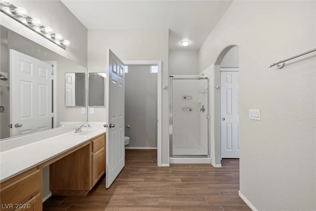 8637 Vivid Violet, Las Vegas, NV 89143