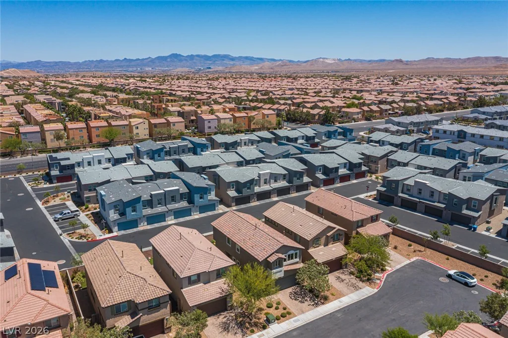 9330 Roadmaster, Las Vegas, NV 89178