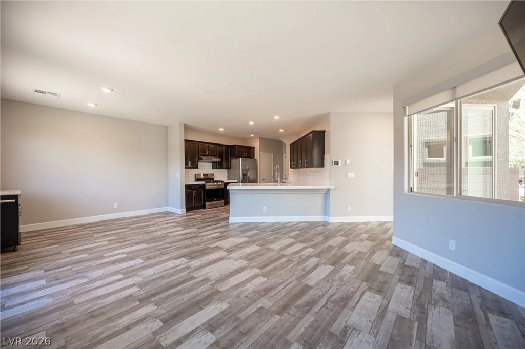 9330 Roadmaster, Las Vegas, NV 89178
