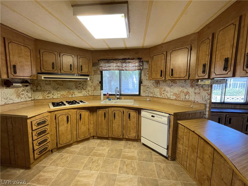 1402 Coronado, Boulder City, NV 89005